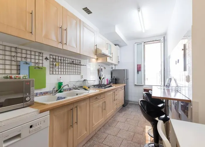 Grande Terrasse A Cote Monaco &