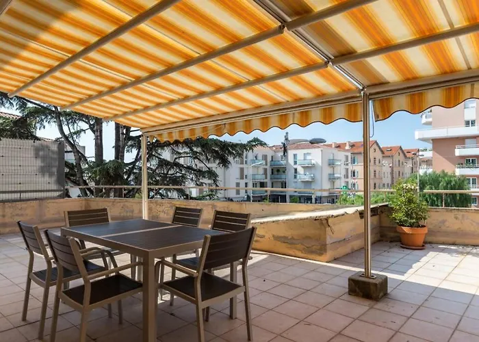 Grande Terrasse A Cote Monaco & * Saint-Antoine (Alpes-Maritimes)